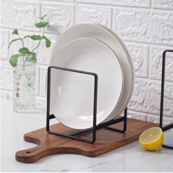 Organizador de Platos Vertical: Maximiza el Espacio en tu Cocina